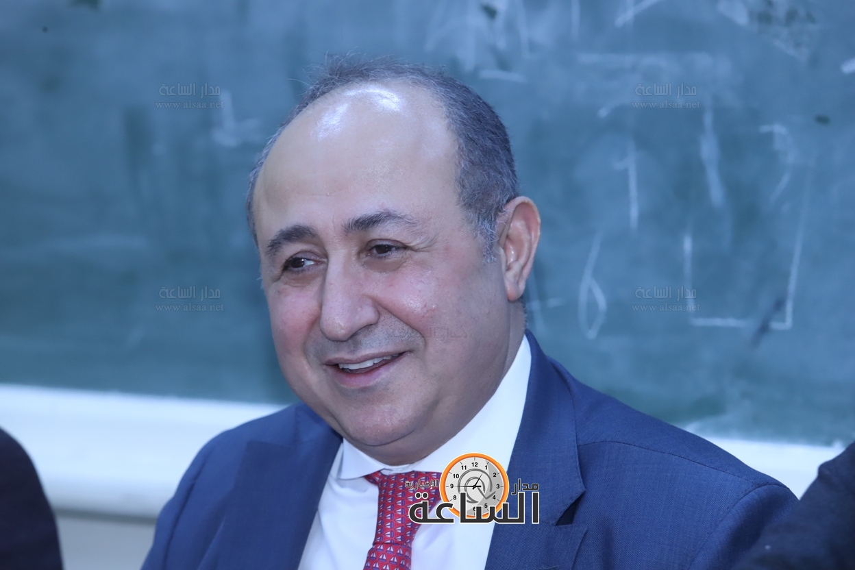 Madar Al-Saa Images 0.4760349927509051