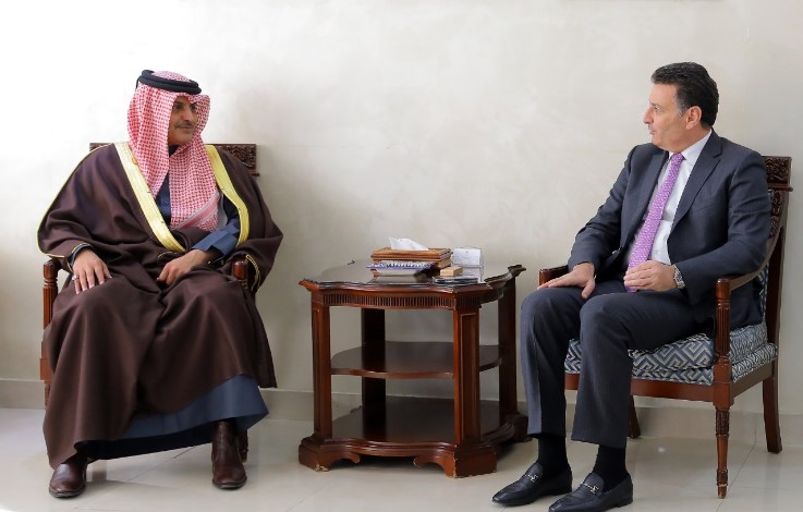 Madar Al-Saa Images 0.315643689395112