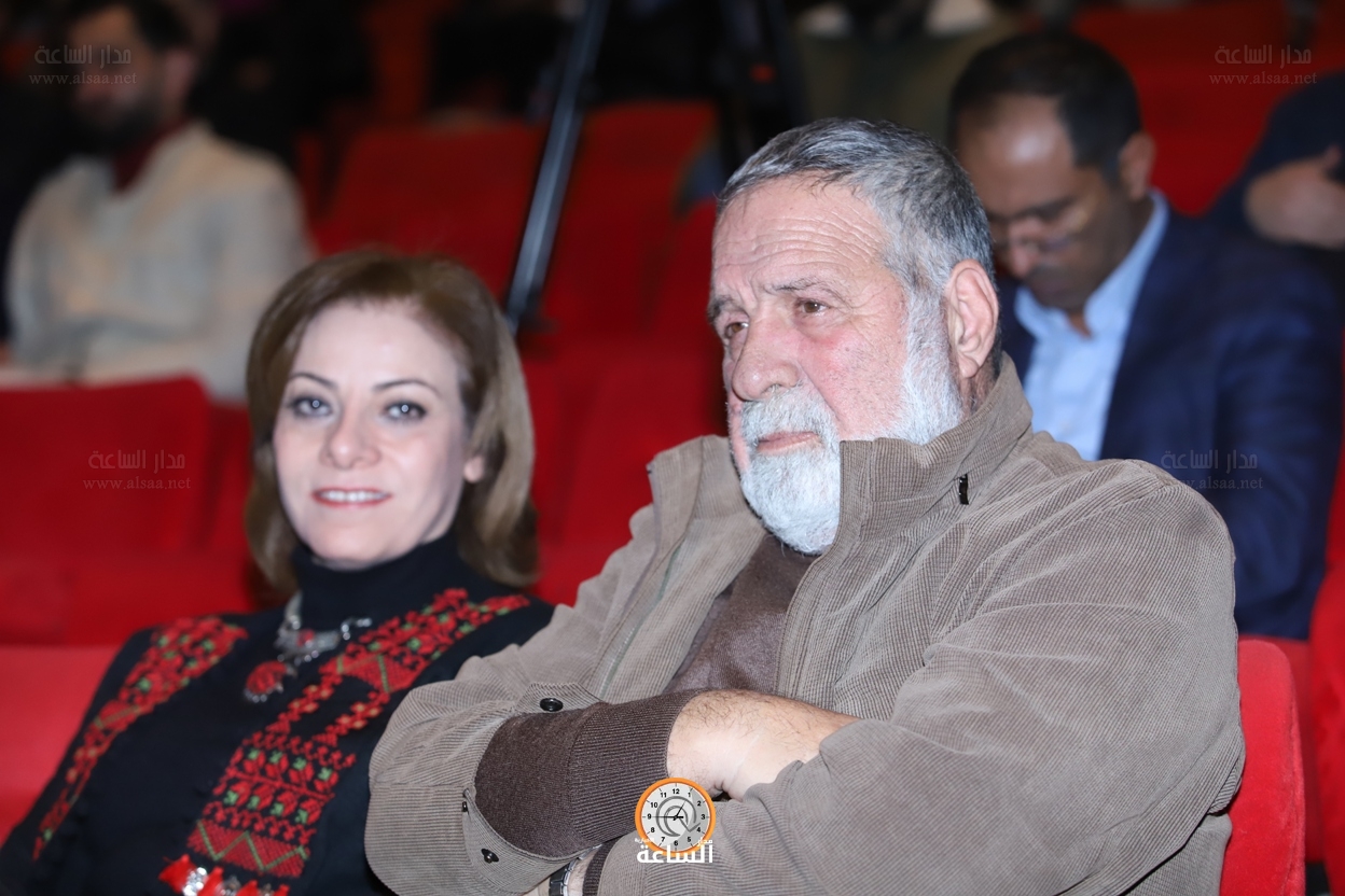 Madar Al-Saa Images 0.6868912538709384