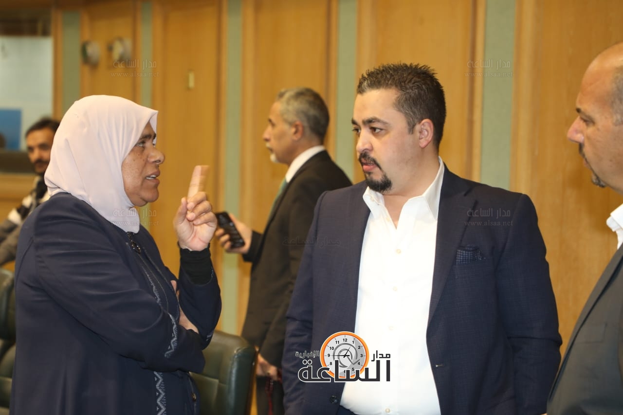 Madar Al-Saa Images 0.32416915364623566