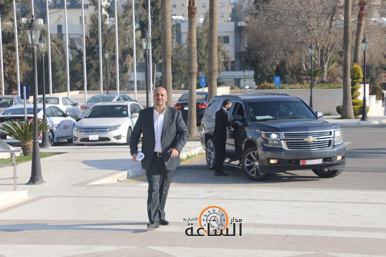 Madar Al-Saa Images 0.9663023696105955