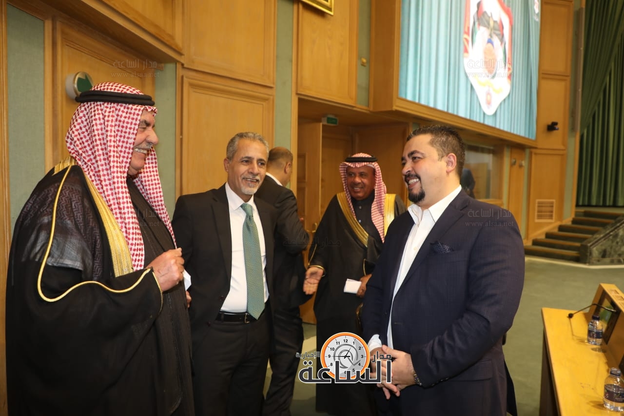 Madar Al-Saa Images 0.19784531282639528