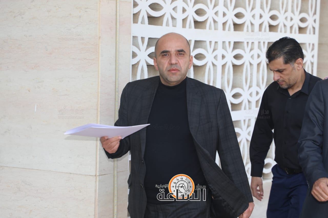 Madar Al-Saa Images 0.04656433711003527