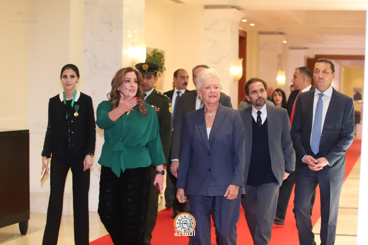 Madar Al-Saa Images 0.7056183333295667