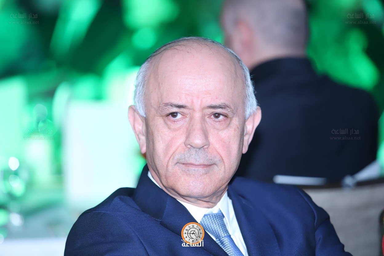 Madar Al-Saa Images 0.26095145583661616