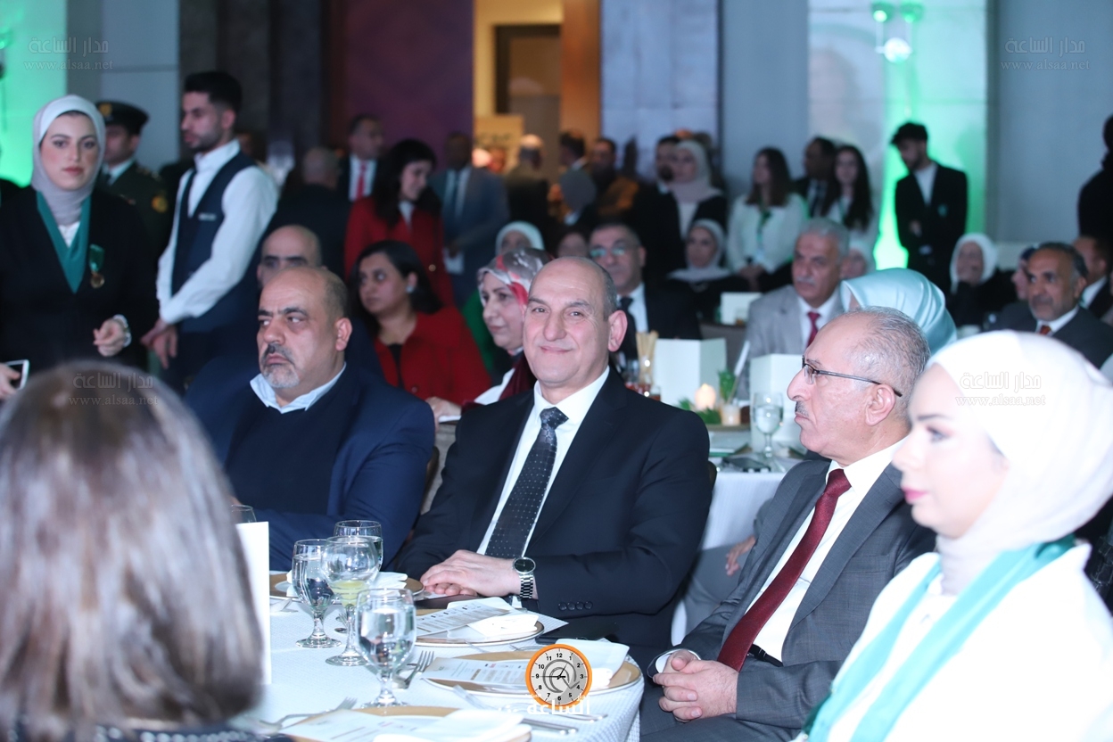 Madar Al-Saa Images 0.6741100136692704