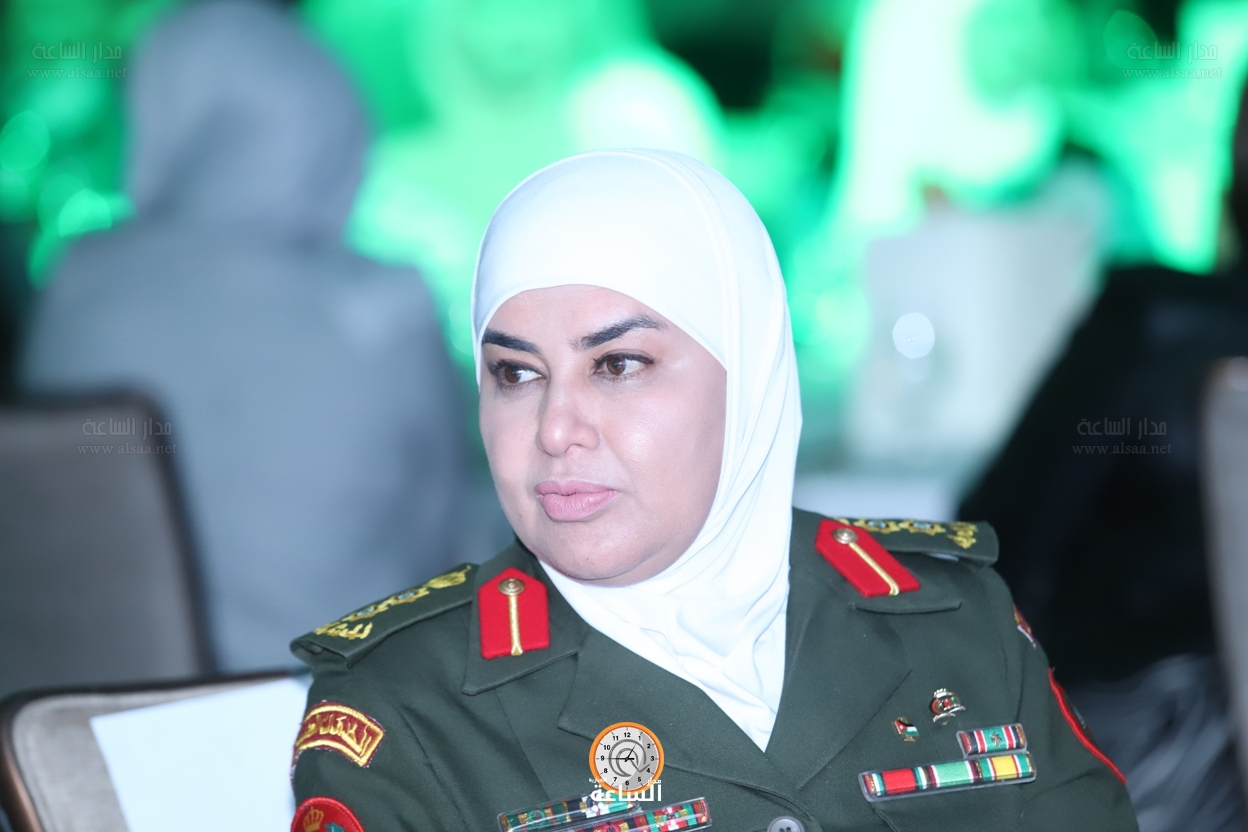 Madar Al-Saa Images 0.4201196552043116