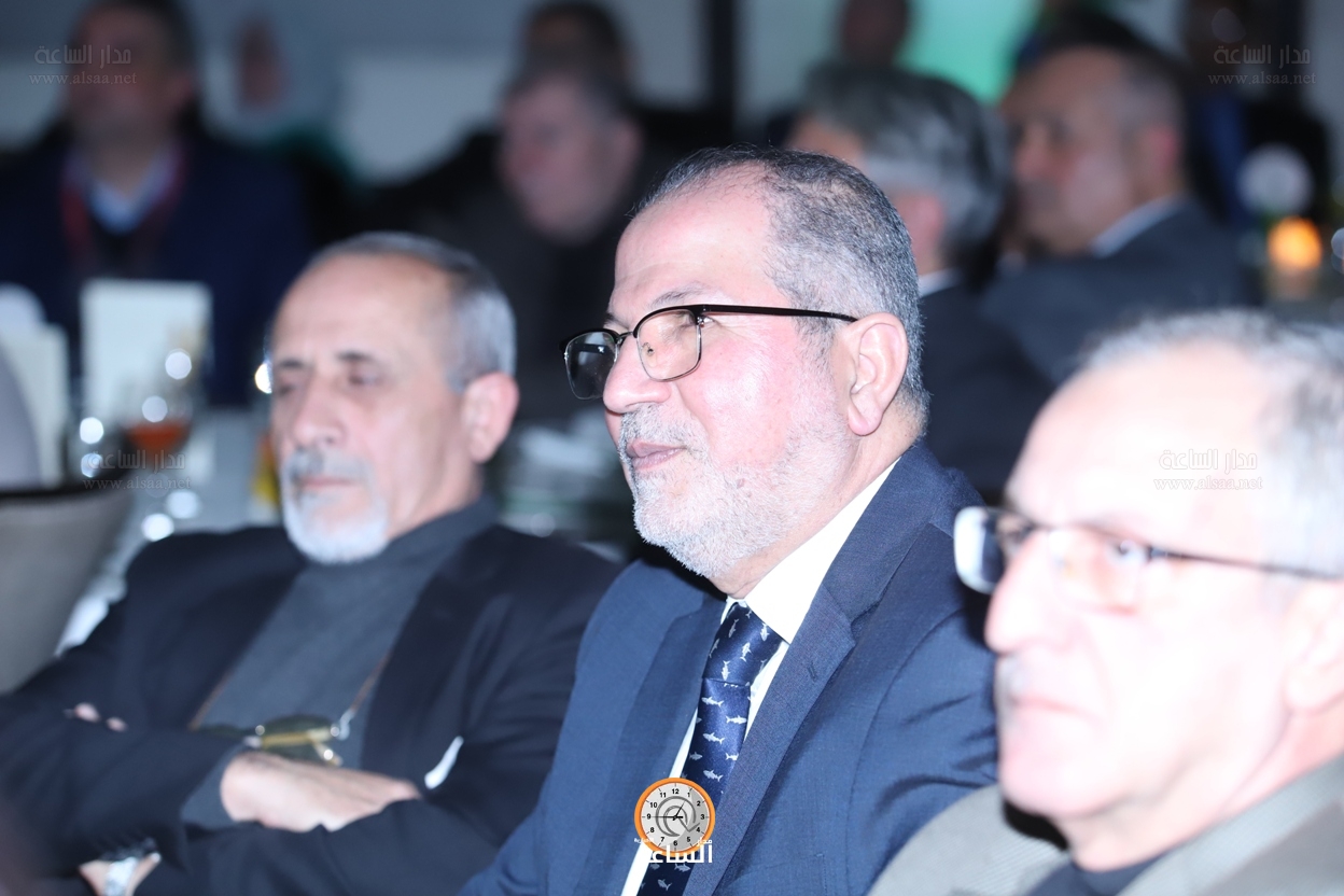 Madar Al-Saa Images 0.44818176901309803