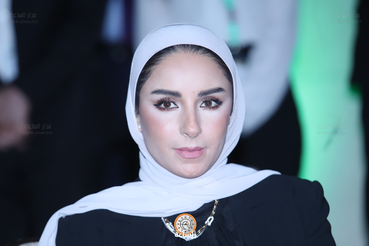 Madar Al-Saa Images 0.024414181613002572