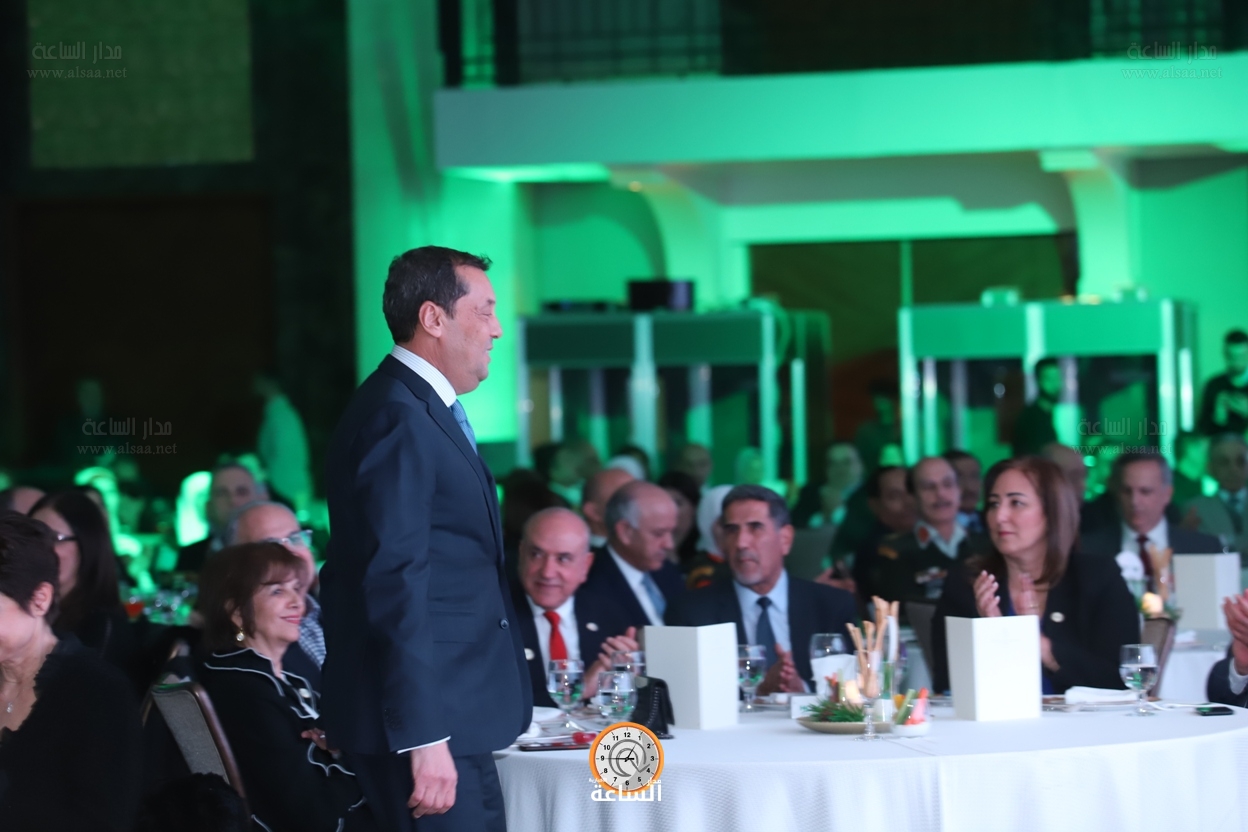 Madar Al-Saa Images 0.22729790049495358