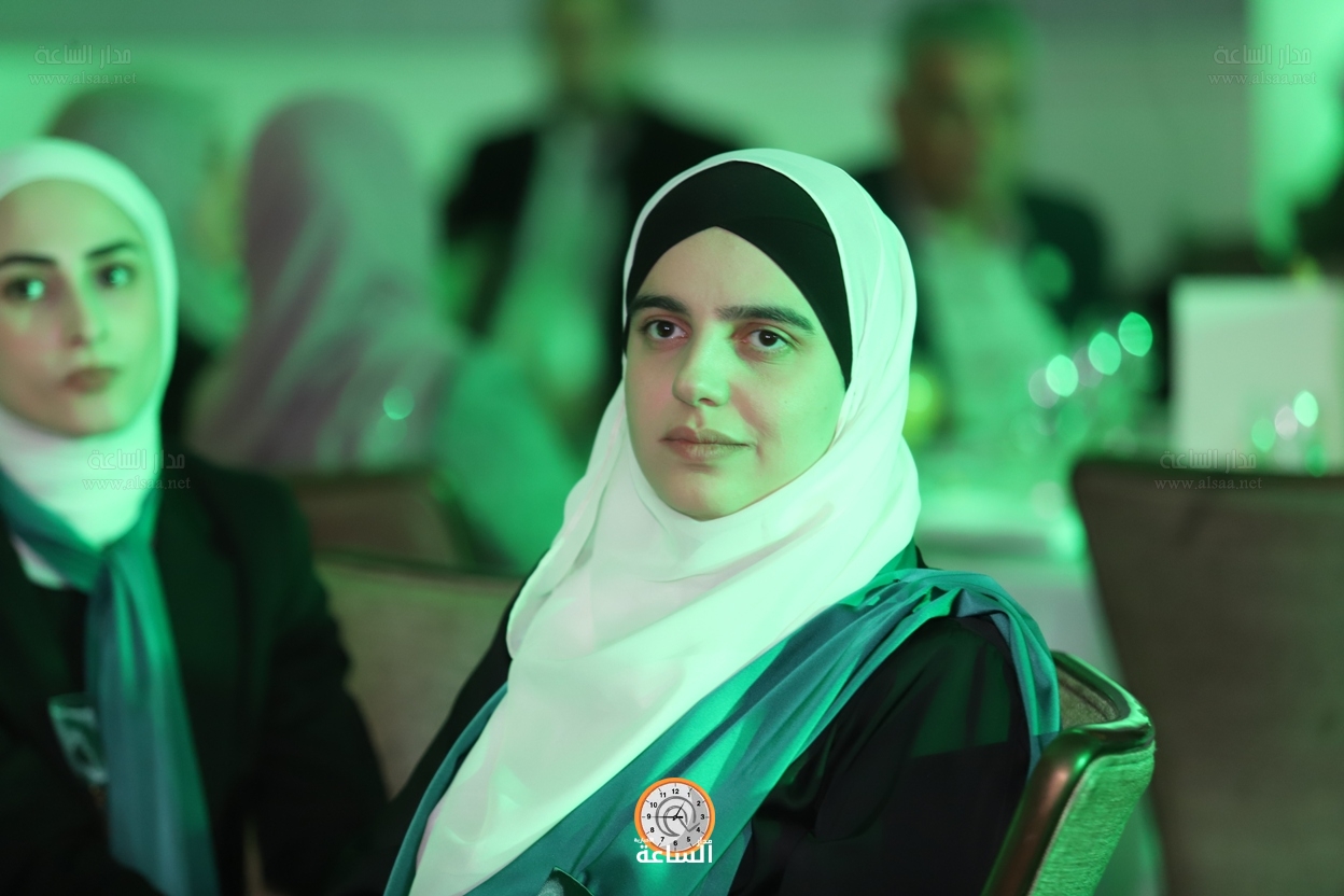 Madar Al-Saa Images 0.9058330898469691