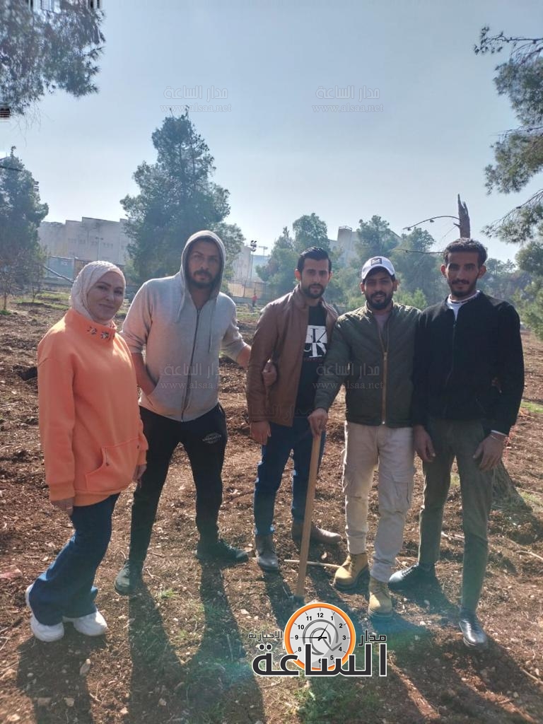 Madar Al-Saa Images 0.5557277124681064