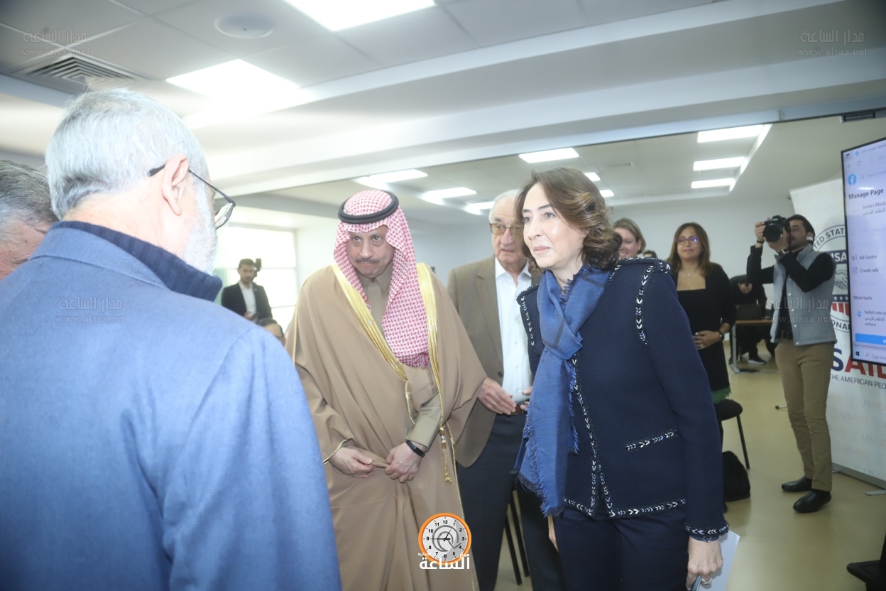 Madar Al-Saa Images 0.2670106096110263