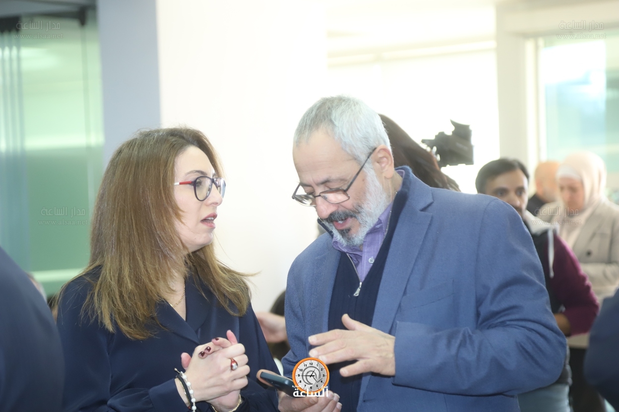 Madar Al-Saa Images 0.23800783200221254