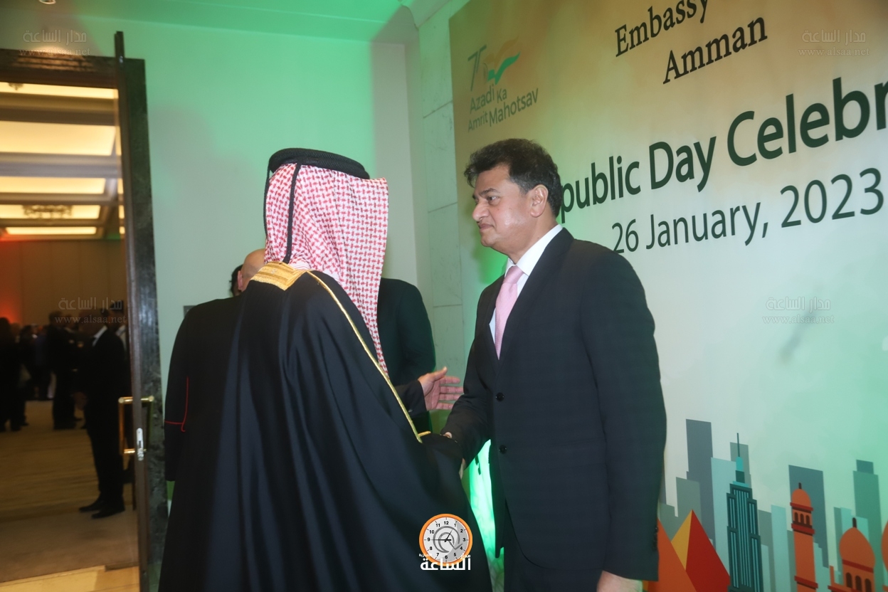 Madar Al-Saa Images 0.2972366555569137