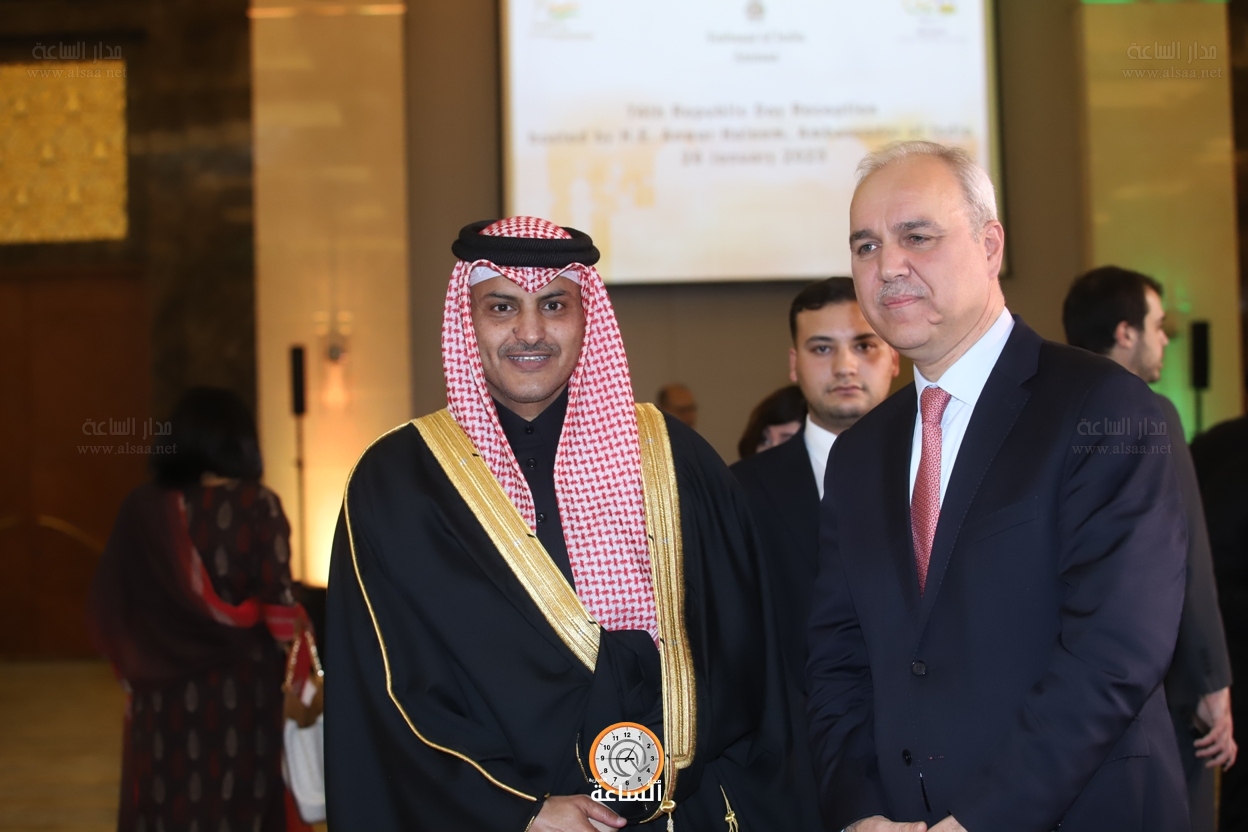 Madar Al-Saa Images 0.2902894398745113