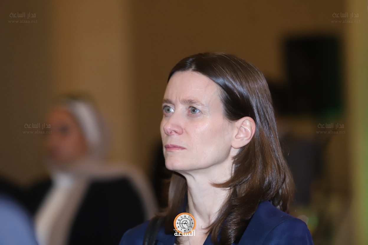 Madar Al-Saa Images 0.23473439908339166