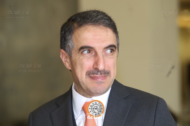 Madar Al-Saa Images 0.6964442673826798