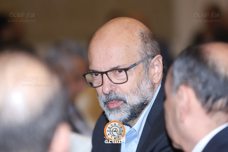 Madar Al-Saa Images 0.9710623555285482