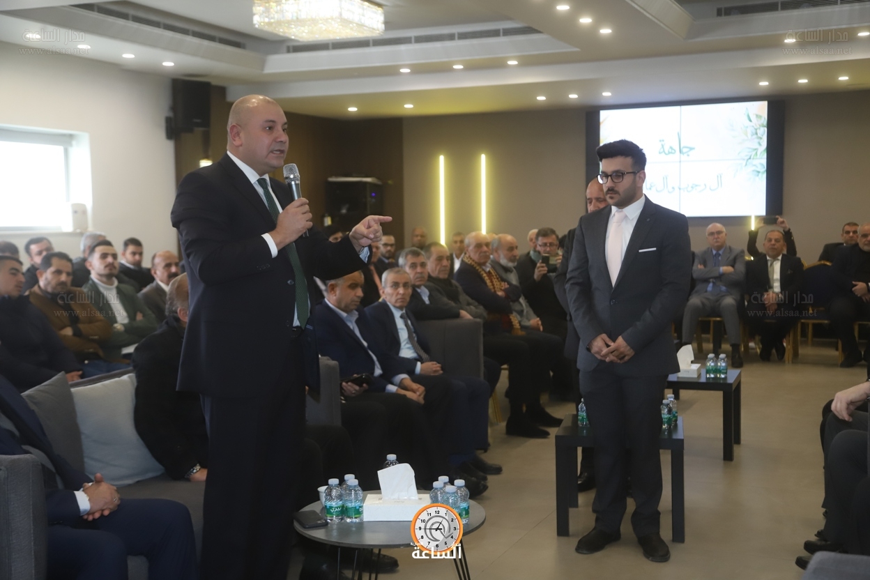 Madar Al-Saa Images 0.5664419680414645