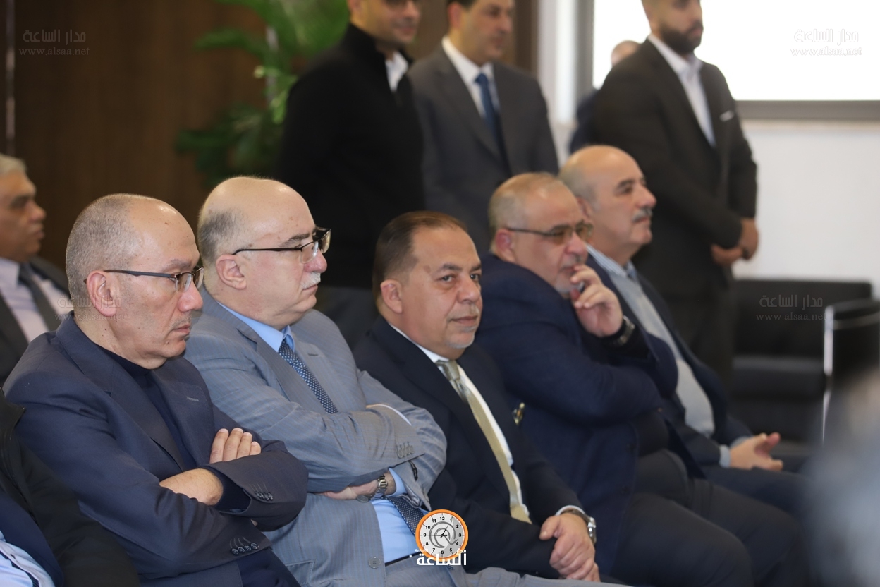 Madar Al-Saa Images 0.7611137308522298