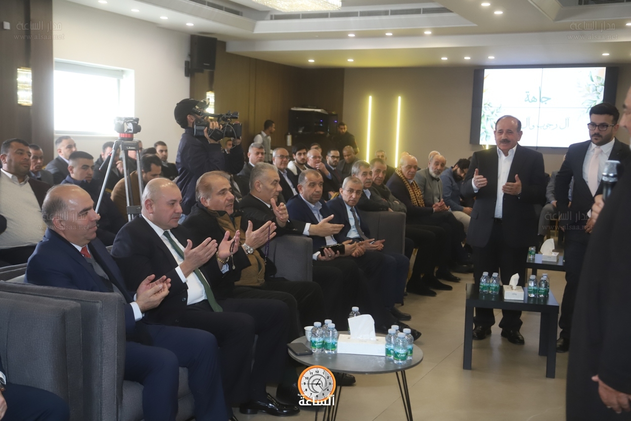 Madar Al-Saa Images 0.22440616655133594