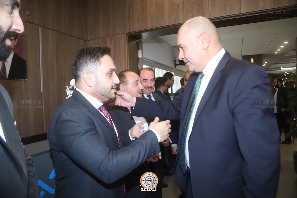 Madar Al-Saa Images 0.9773223182291693