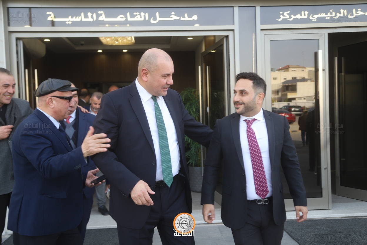 Madar Al-Saa Images 0.17664212547185798