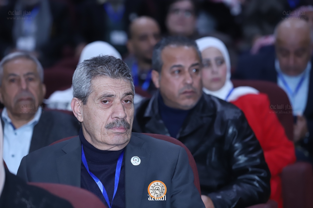 Madar Al-Saa Images 0.9733170874707127