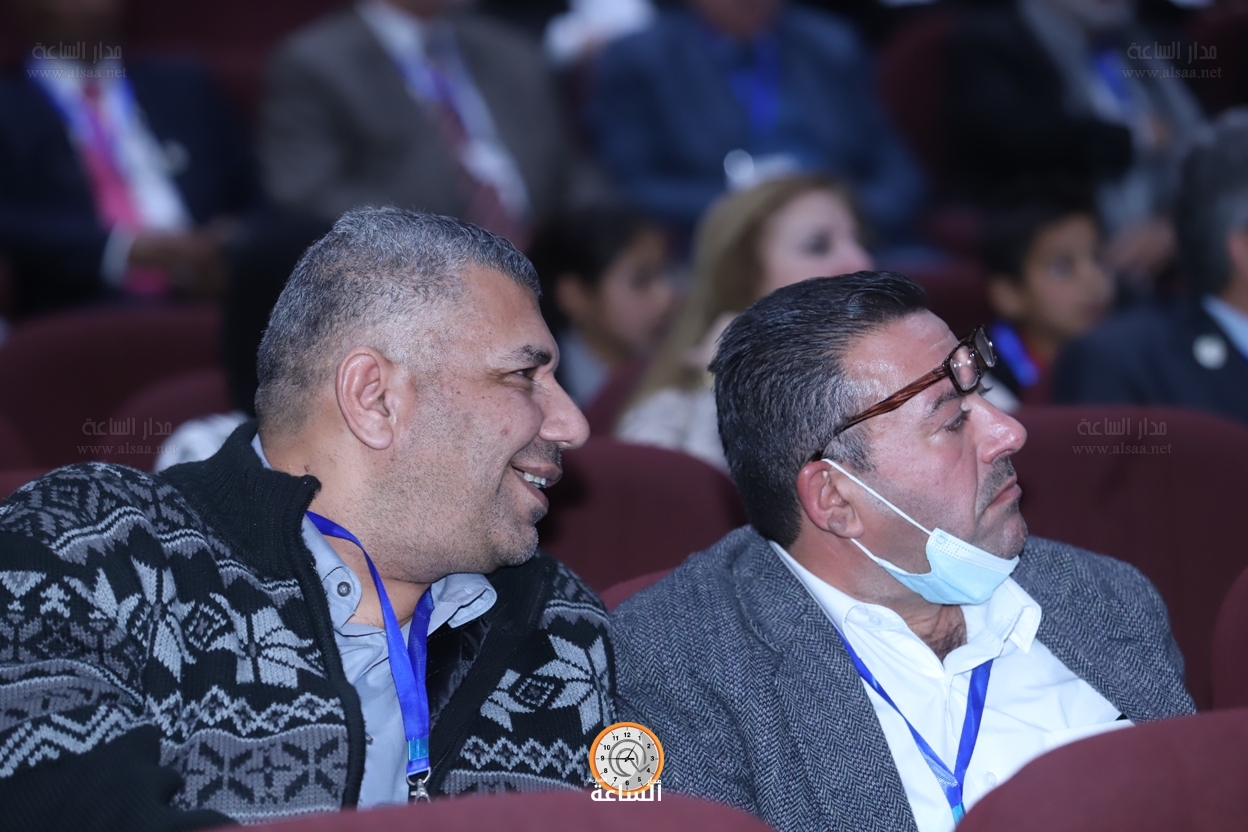 Madar Al-Saa Images 0.8642875096199172