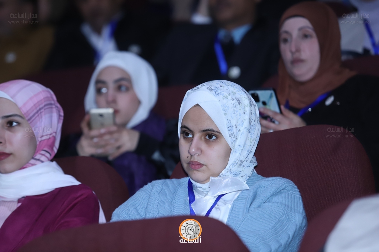 Madar Al-Saa Images 0.6204389826170524