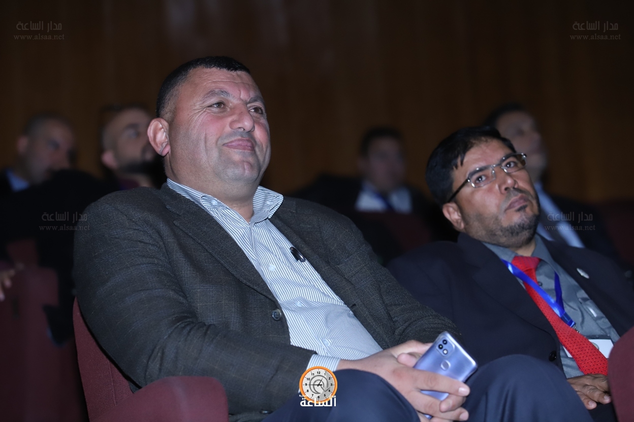 Madar Al-Saa Images 0.900913813147447