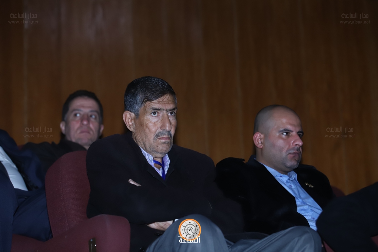 Madar Al-Saa Images 0.8007509179196712