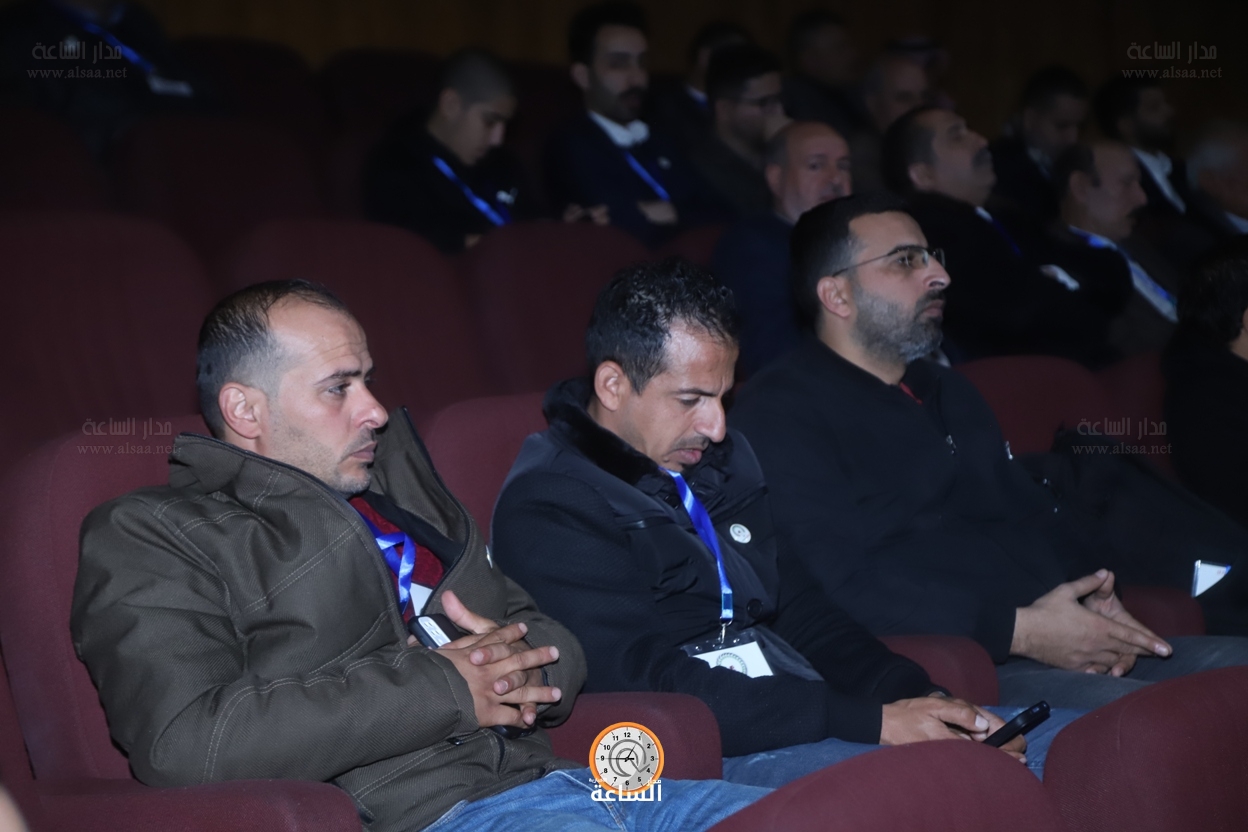 Madar Al-Saa Images 0.5824487207749083