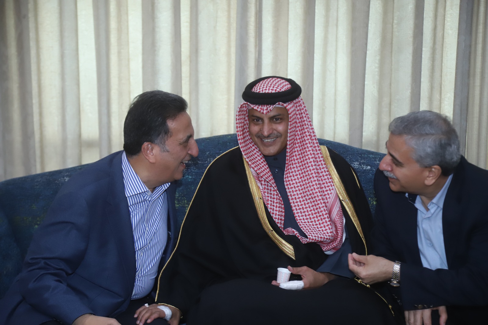 Madar Al-Saa Images 0.8689571368995797