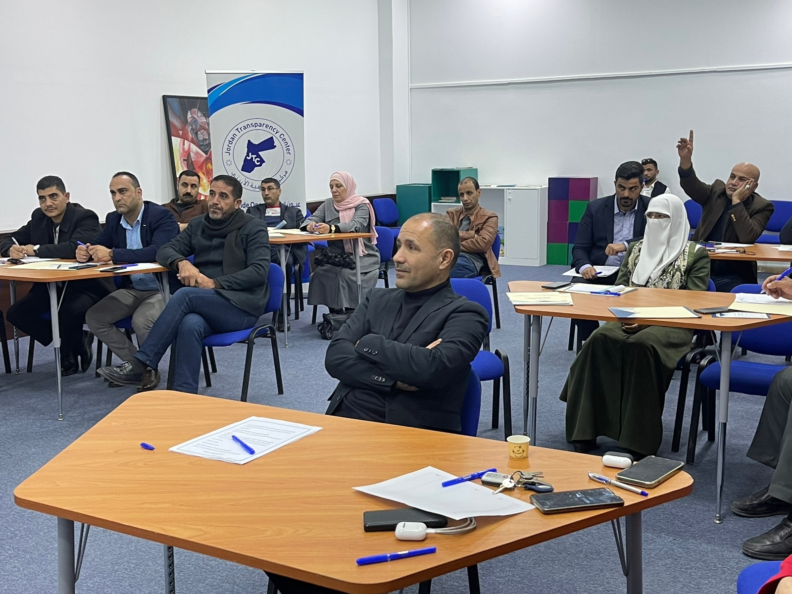 Madar Al-Saa Images 0.8809638898071117