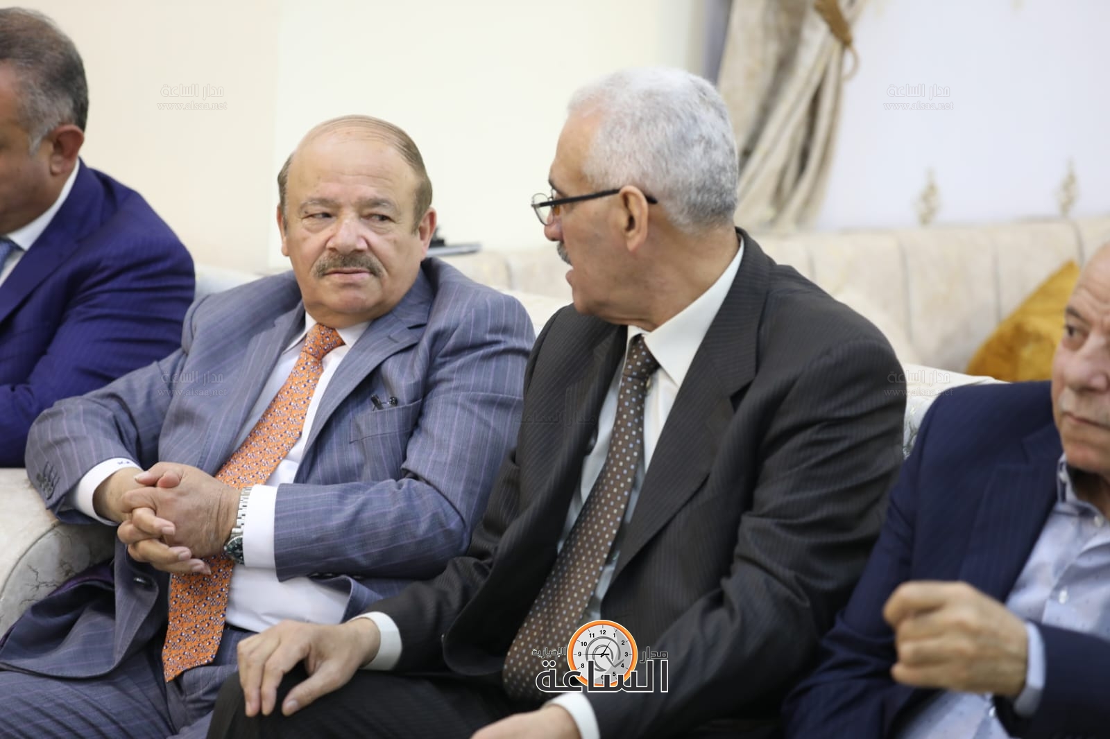 Madar Al-Saa Images 0.4549532215520449