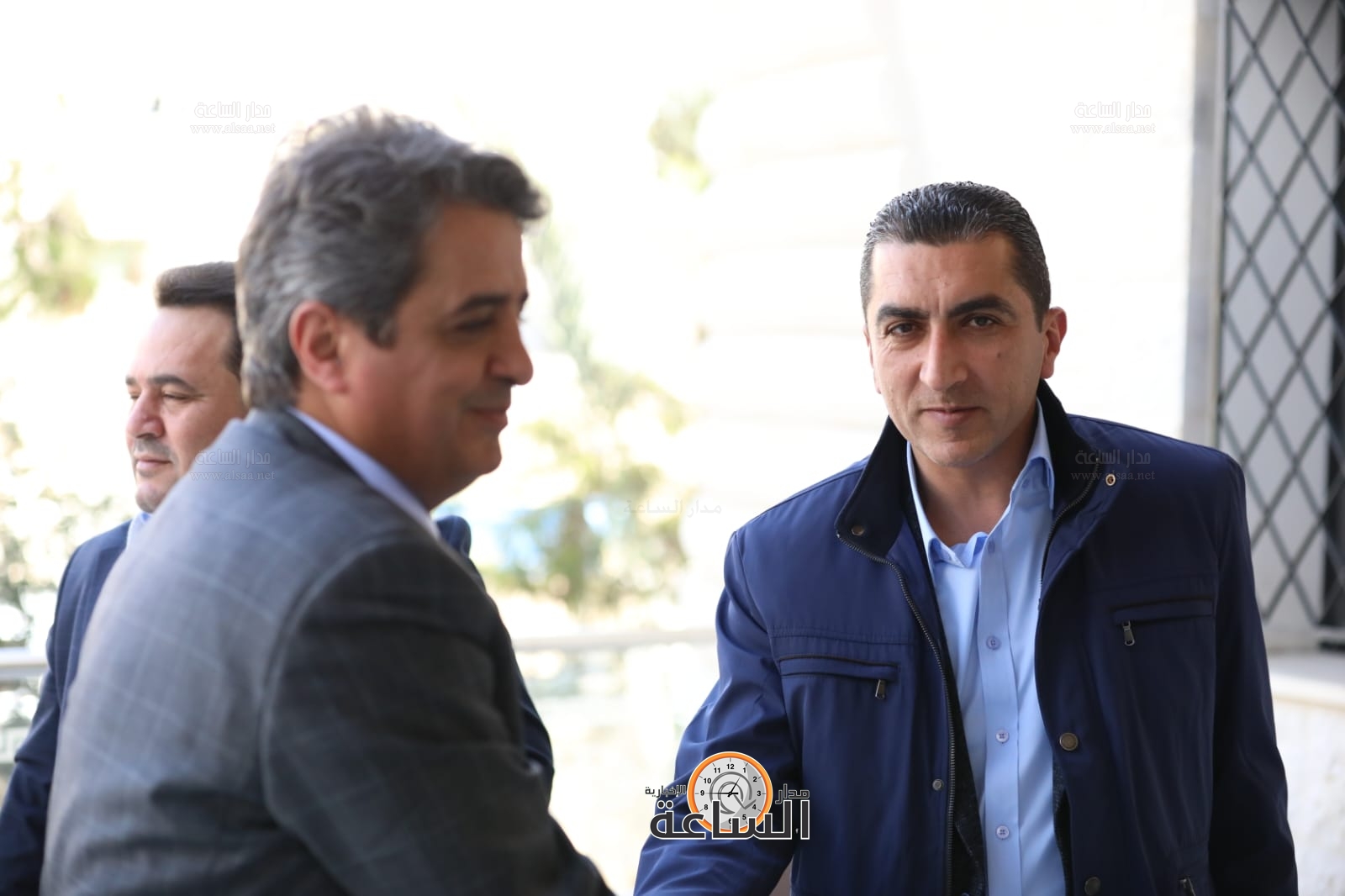 Madar Al-Saa Images 0.354889377981076