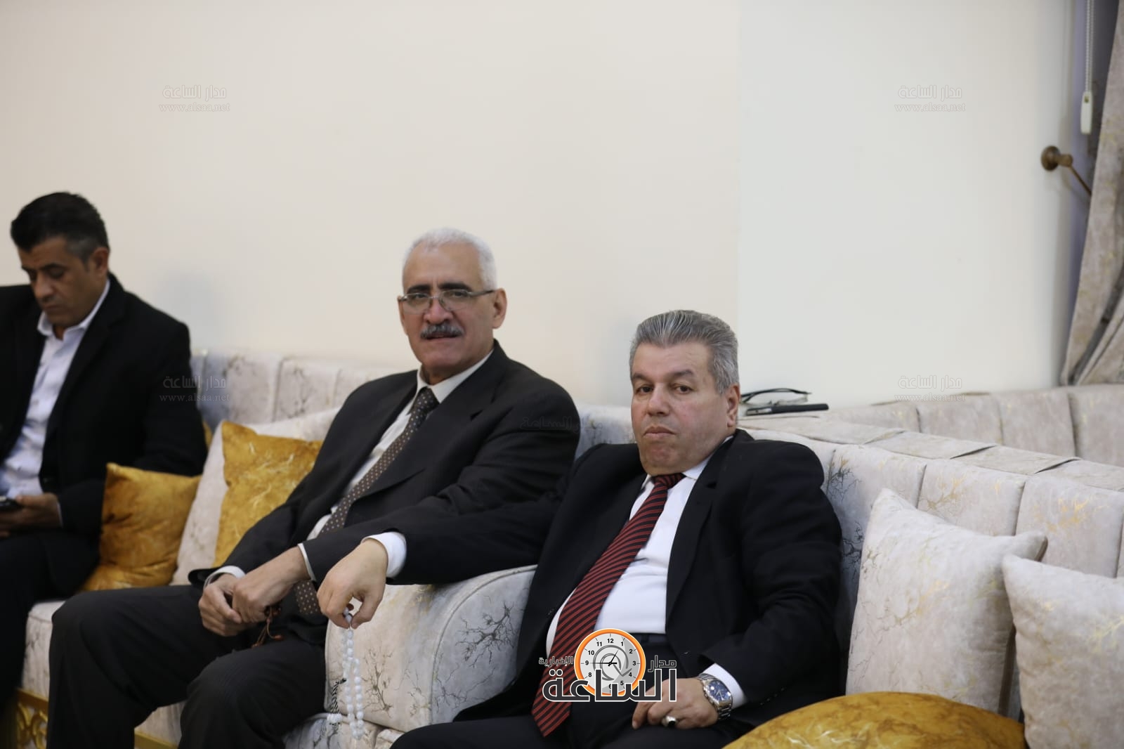 Madar Al-Saa Images 0.43668042237969273