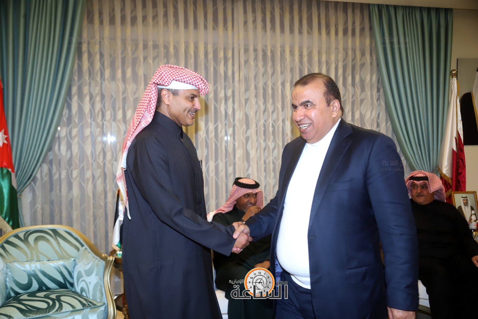 Madar Al-Saa Images 0.2478247417912418