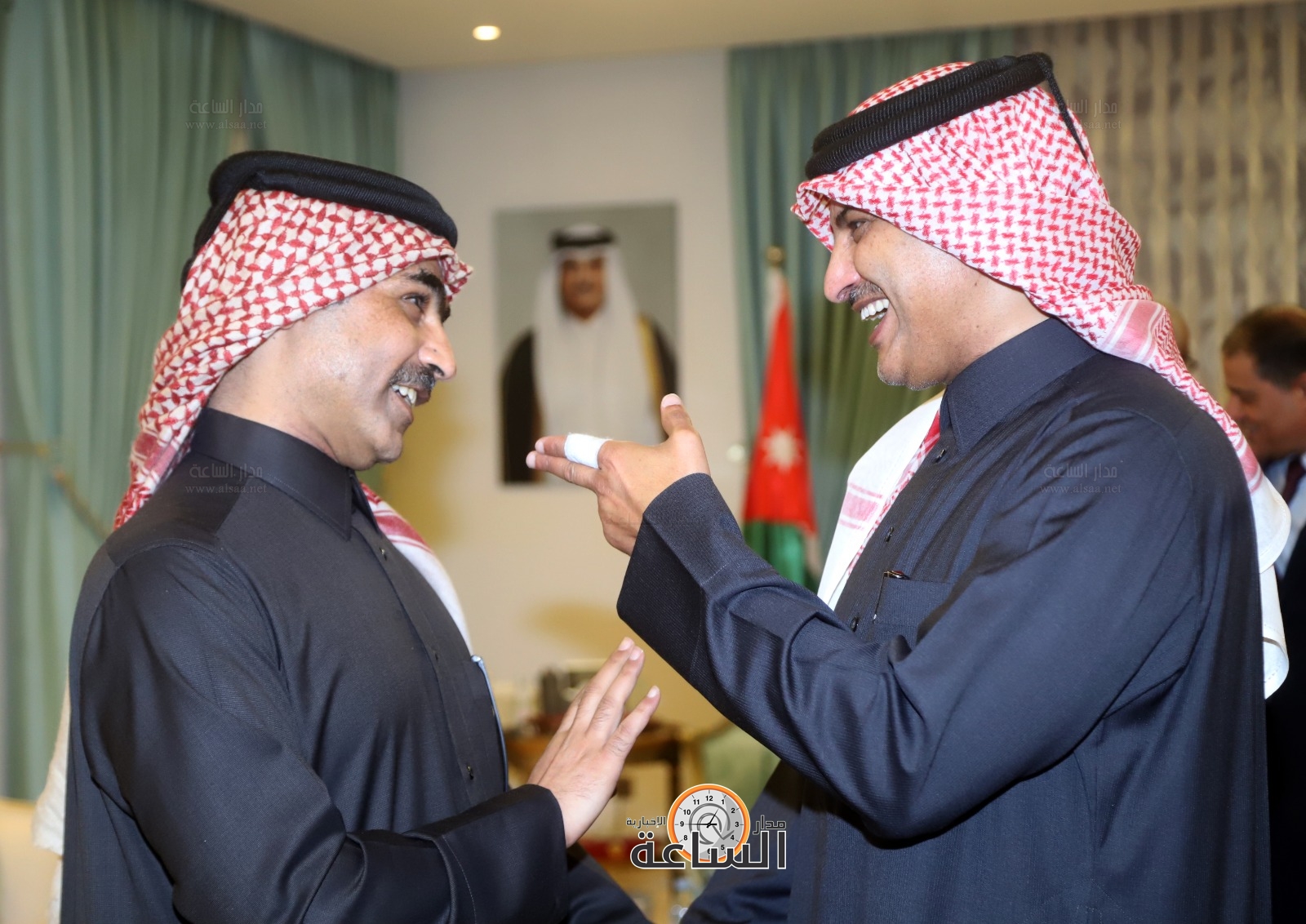 Madar Al-Saa Images 0.8677144636765936