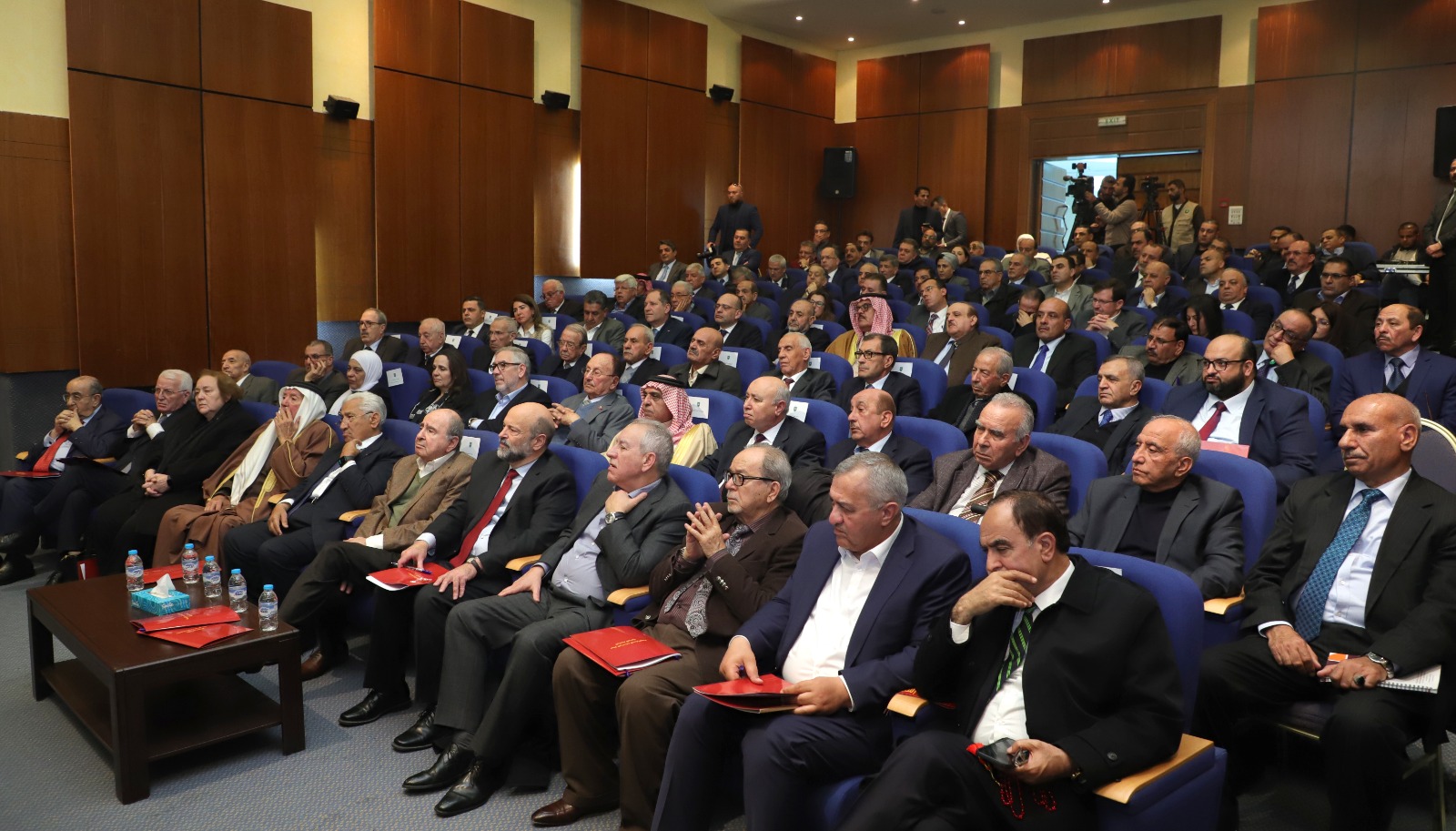 Madar Al-Saa Images 0.36546070513330897