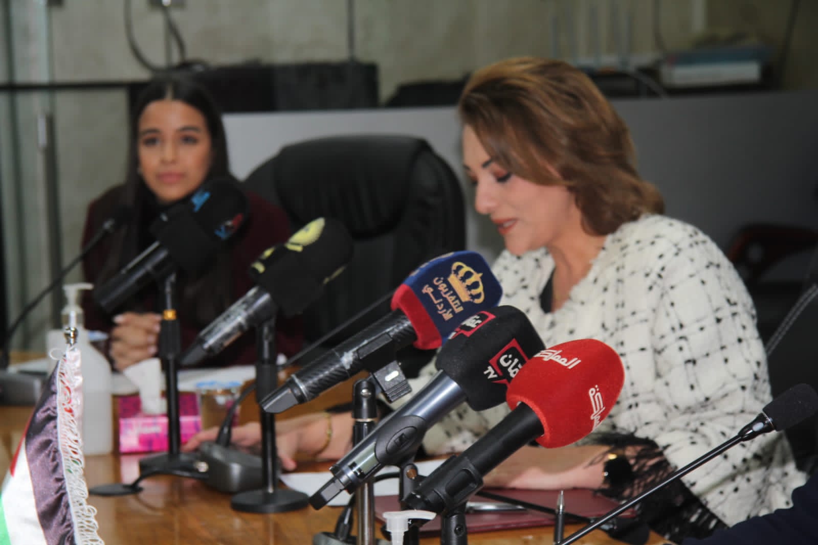 Madar Al-Saa Images 0.5847666966635572