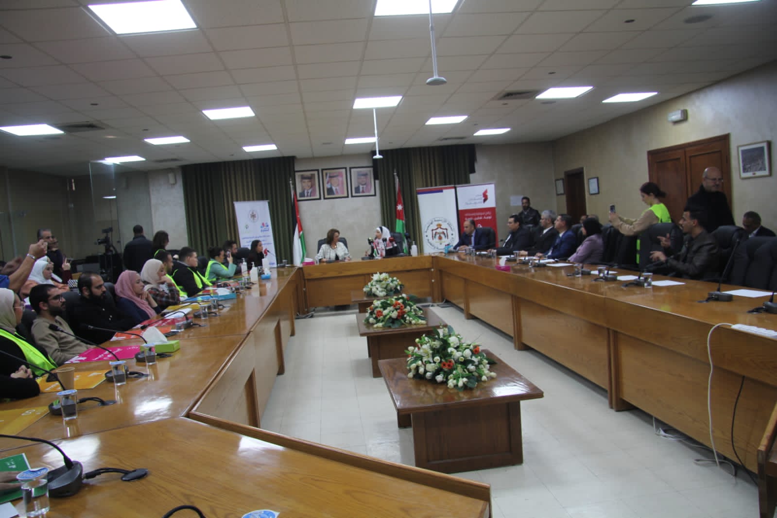 Madar Al-Saa Images 0.45085824214097614