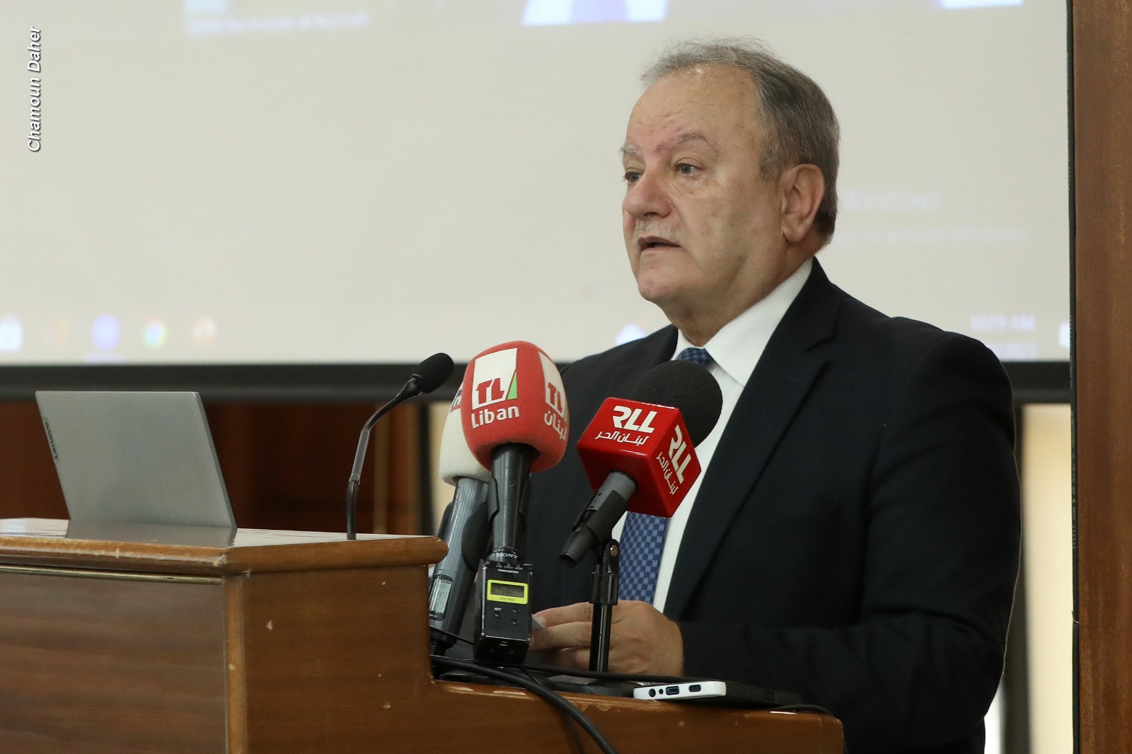 Madar Al-Saa Images 0.533406584604756