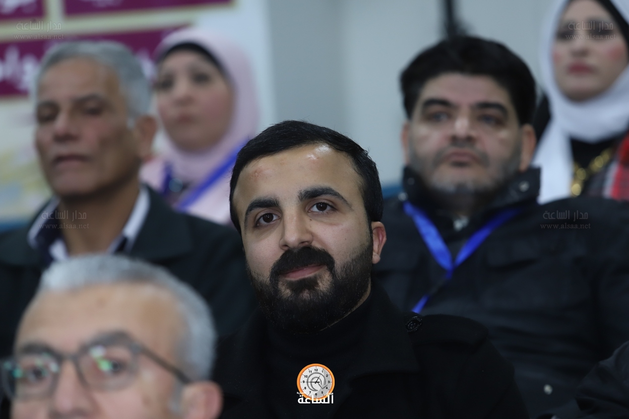 Madar Al-Saa Images 0.7881643057000689