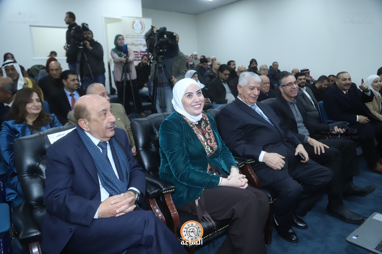 Madar Al-Saa Images 0.8560175593178307