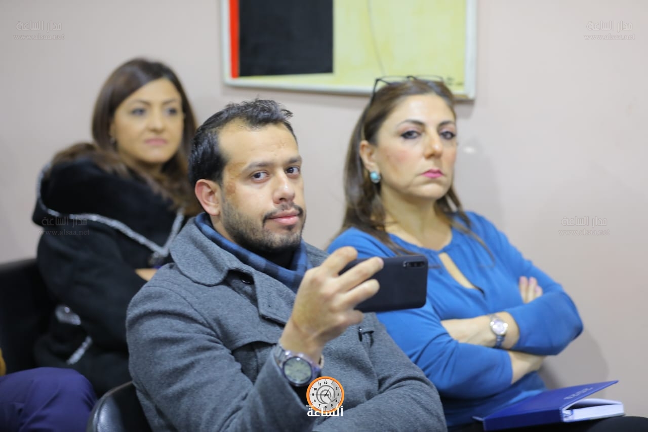 Madar Al-Saa Images 0.3402716028796946