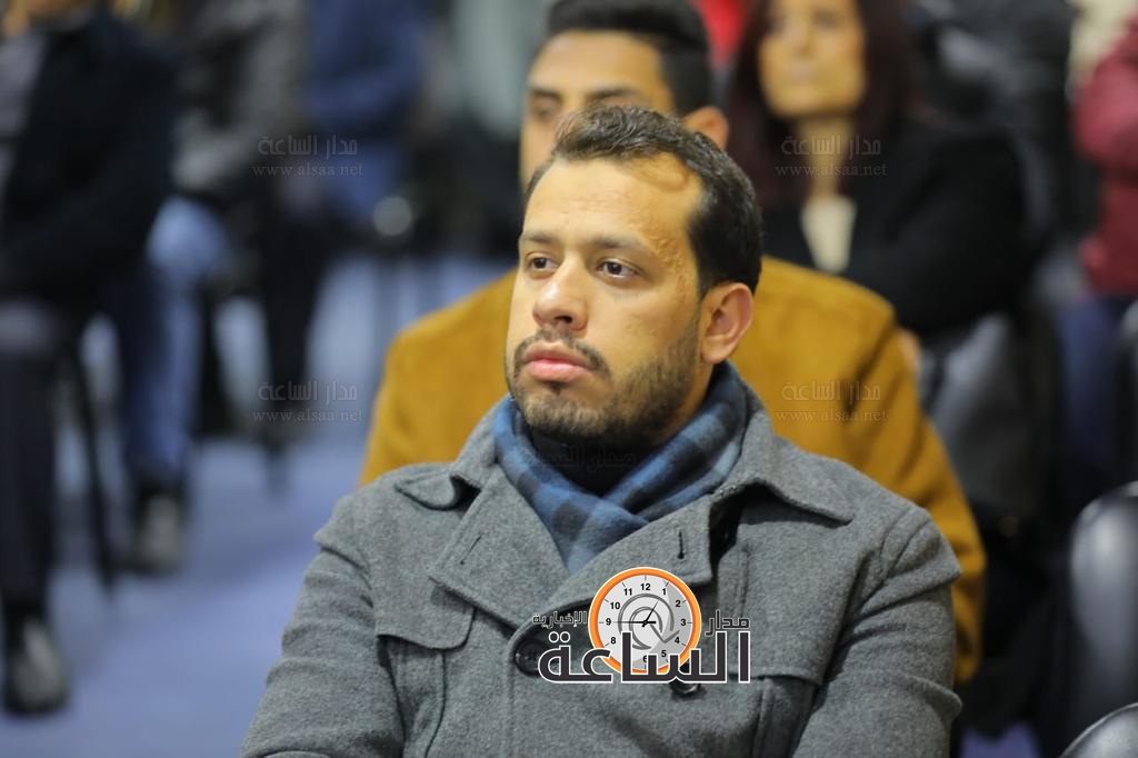 Madar Al-Saa Images 0.4166463554835407