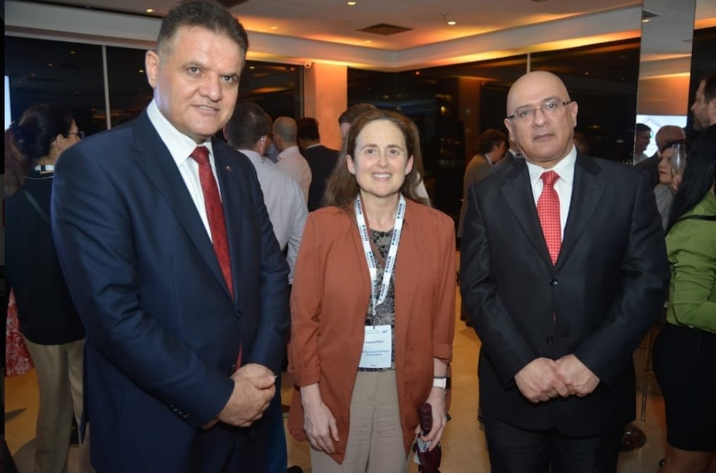 Madar Al-Saa Images 0.6284938021655615